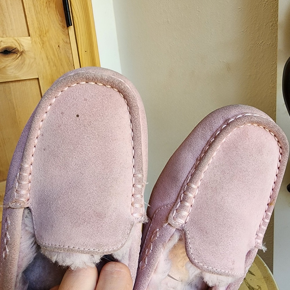 UGG Sz 9 Pink Suede Ansley Moccasin Slippers 1106878 Cozy Warm Winter Scandi - Picture 7 of 7